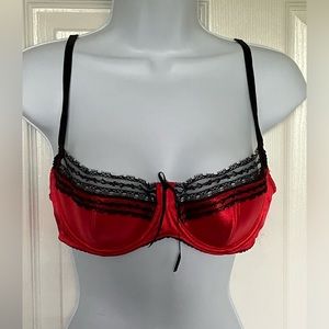 Candie’s Red & Black Lace Bra